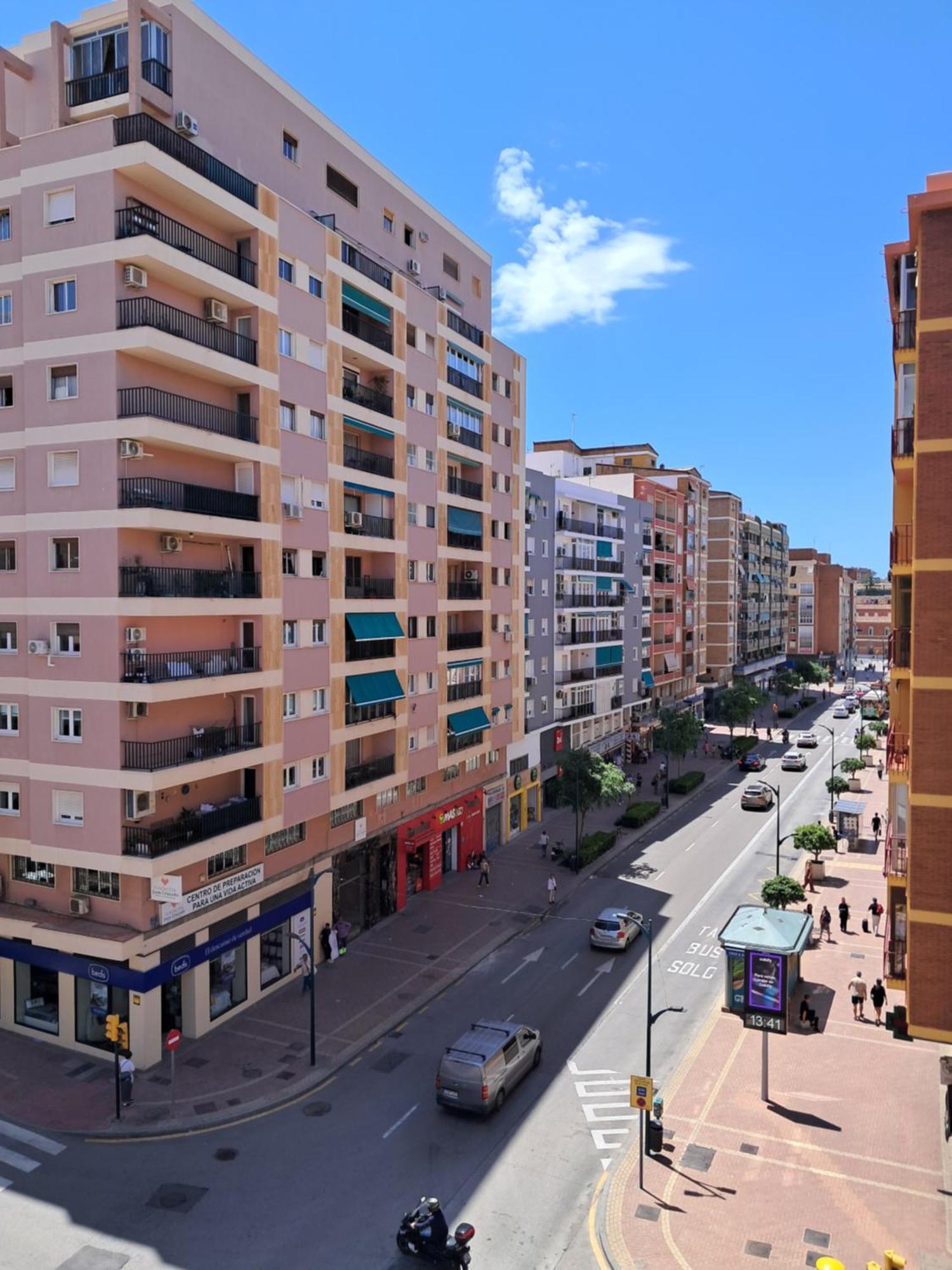 Apartamento Vacacional Cuarteles Málaga Eksteriør billede